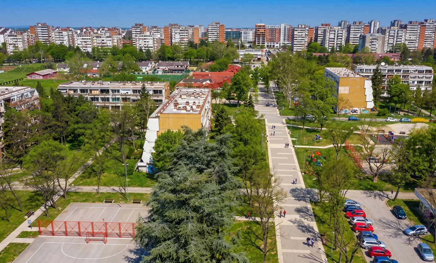 Blok 45 — vodič za kupce: cene, infrastruktura, profil stanara