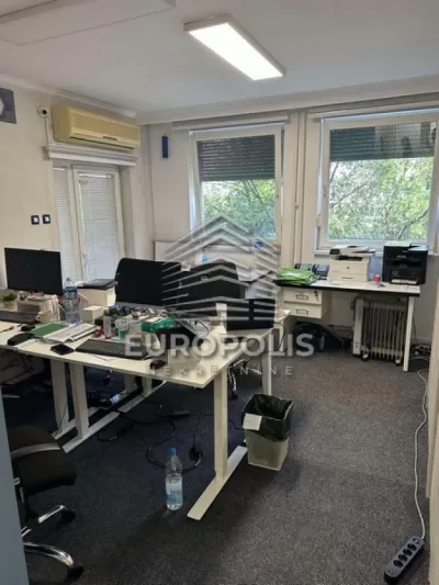 Petosoban stan, Blok 29, Novi Beograd - 124 m², prodaja (slika 4)