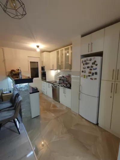 Dvosoban stan, Bežanijska kosa 1, Novi Beograd - 69 m², prodaja (slika 4)