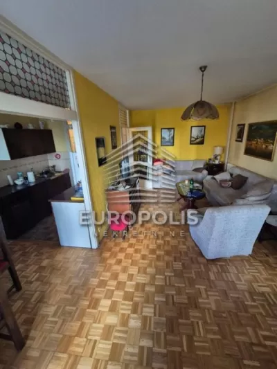 Dvosoban stan, Blok 62, Novi Beograd - 67 m², prodaja (slika 2)