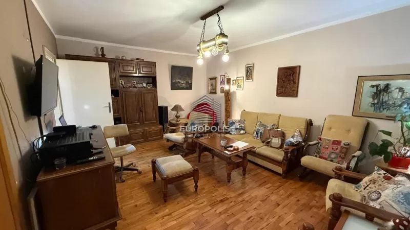 Troiposoban stan, Blok 70, Novi Beograd - 95 m², prodaja (slika 1)