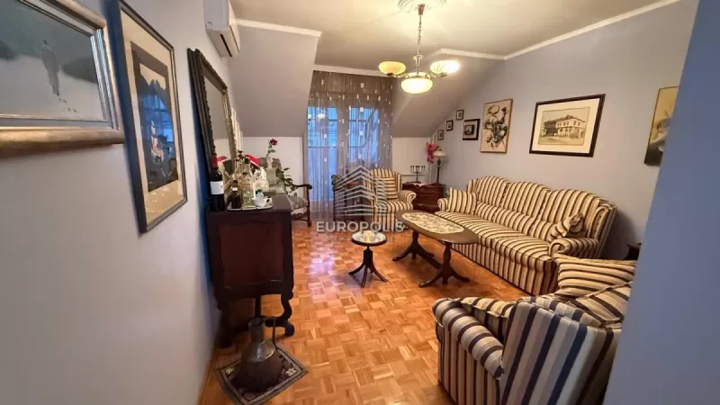 Dvosoban stan, Bežanijska kosa 3, Novi Beograd - 80 m², prodaja (slika 1)