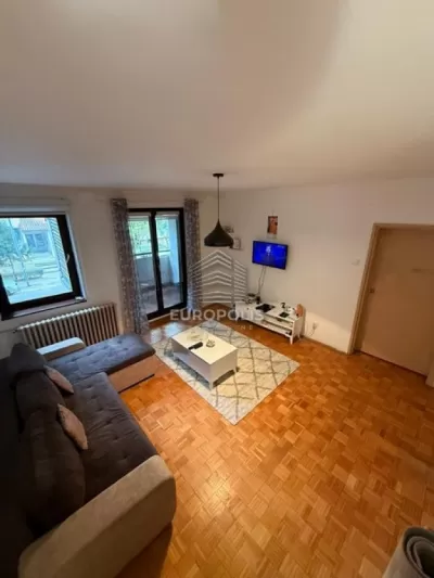 Dvosoban stan, Bežanijska kosa 3, Novi Beograd - 70 m², prodaja (slika 2)
