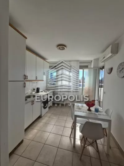 Dvosoban stan, Blok 31, Novi Beograd - 62 m², prodaja (slika 3)