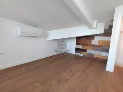 Trosoban stan, Blok 12, Novi Beograd - 90 m², prodaja (slika 3)